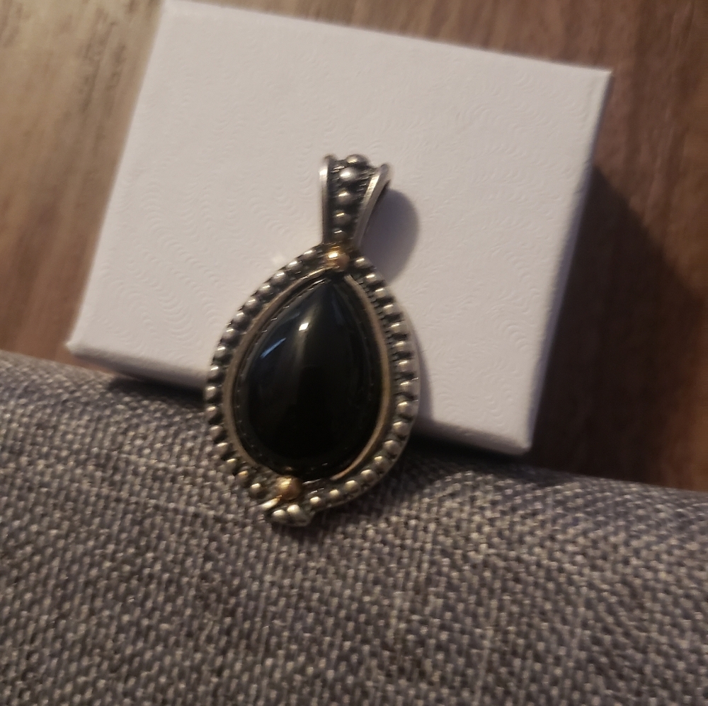 Onyx Pendant sterling silver 10k